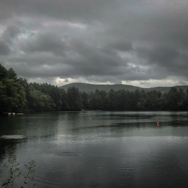 湖の美しい景色 — ストック写真