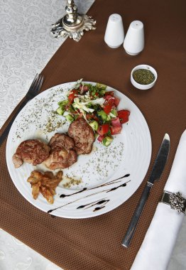 Azerbaycan yemek fileto şiş kebap