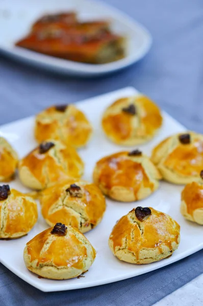 Oven Baked Pies Stuffed Raisins Nuts — Stock Photo, Image