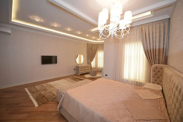Bedroom furniture comfort design