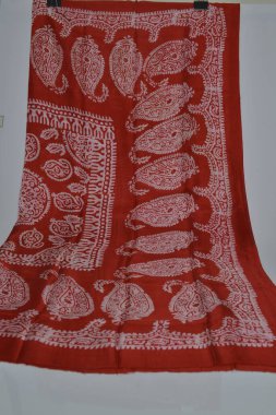 Azerbaijani national silk scarf called Kelagayi red color and national patterns