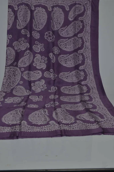 Azerbaijani National Silk Scarf Called Kelagayi Lilac Color National Patterns — Fotografia de Stock