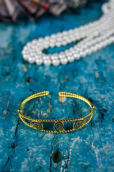 Buta Pattern Jewelry Bracelet Azerbaijan National Pattern Antique National Treasure — Foto de Stock