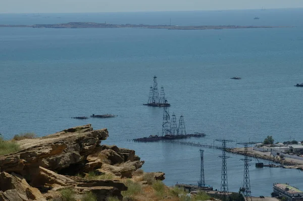 Κασπία Θάλασσα Oil Εξέδρες Θέα Από Διαφορετικές Πλευρές Panorama — Φωτογραφία Αρχείου