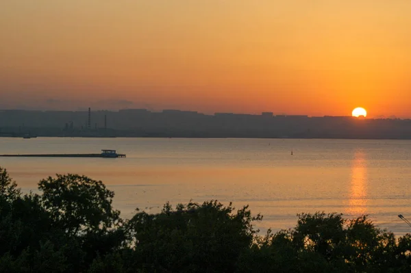 Восход Солнца Каспийском Море Города Баку — стоковое фото