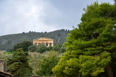 Gorgeous Italy the island of Sicily the ancient city of Segesta beautiful views the reserve on the mountain is similar to the Acropolis, the one in Greece is very similar