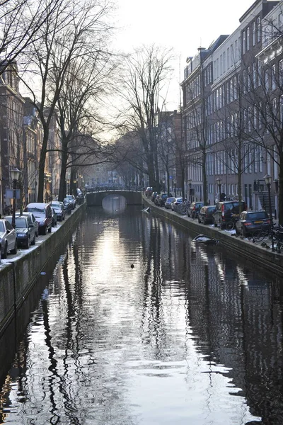 Amsterdam Winter Snow Canal Amstel City Center — Zdjęcie stockowe