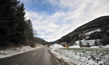Gorgeous Italy beautiful views mountains castles high in the mountains christmas winter snow