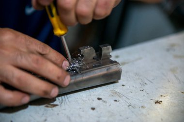 gun shop polishing guns polishing barrel cleaning