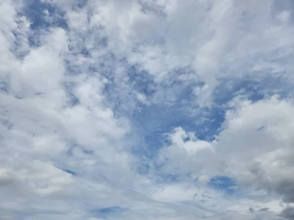 Blue Sky Filled Clouds — Stock Photo, Image