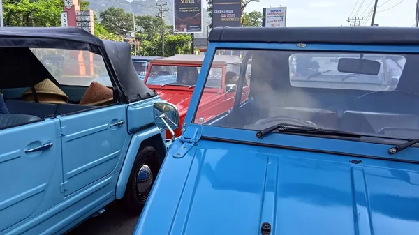 Magelang Indonesien Juli 2022 Volkswagen Safari Autos Bereit Touristen Durch — Stockfoto