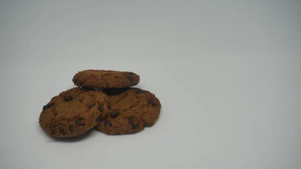 Galletas Chispas Chocolate Sobre Fondo Blanco — Foto de Stock