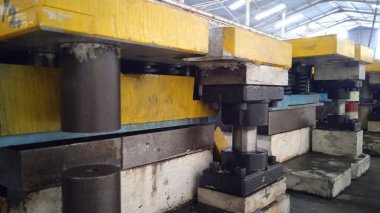 Otomotiv ve hava sahası için kalıp ve ölüm üretimi, yüksek doğruluk payı ölüm kalıbı ve düşük basınç döküm için kesim parçası