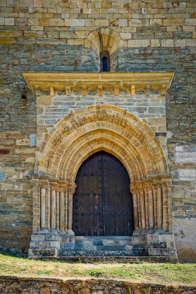 Kostel Santiaga Villafranca Del Bierzo Nazývaný Kostel Odpuštění Poutníky Kteří — Stock fotografie