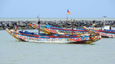 Senegal 'in Afrika kıyısındaki Cayucos adaları
