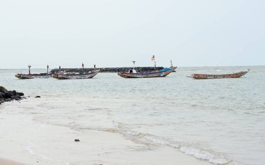 Senegal 'in Afrika kıyısındaki Cayucos adaları