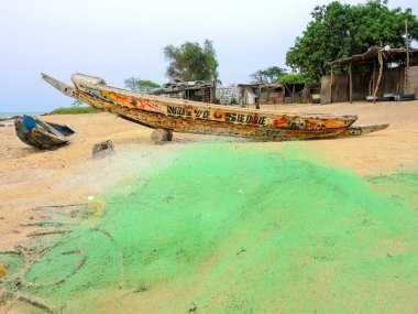 Senegal 'in Afrika kıyısındaki Cayucos adaları