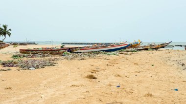 Senegal 'in Afrika kıyısındaki Cayucos adaları