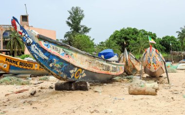 Senegal 'in Afrika kıyısındaki Cayucos adaları