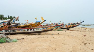 Senegal 'in Afrika kıyısındaki Cayucos adaları
