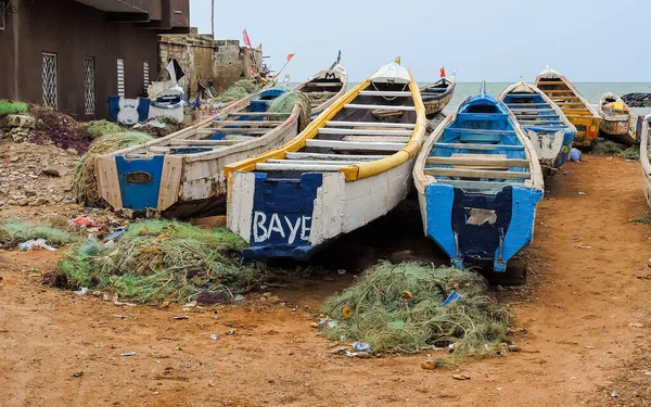 Senegal 'in Afrika kıyısındaki Cayucos adaları