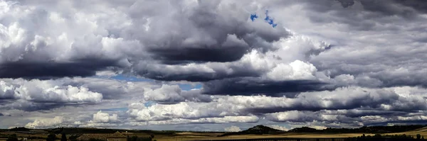 Costa Gallega Con Acantilados Rocas Nubes Fondo —  Fotos de Stock