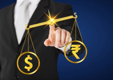 USD INR 'ye karşı, Dolar tahterevallide Hint Rupisi' ne karşı.