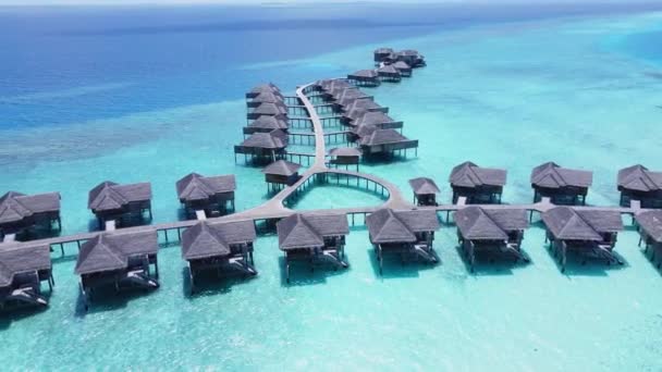 Aerial View Beautiful Maldives Island Water Villa Bungalows Summer Island — Vídeos de Stock