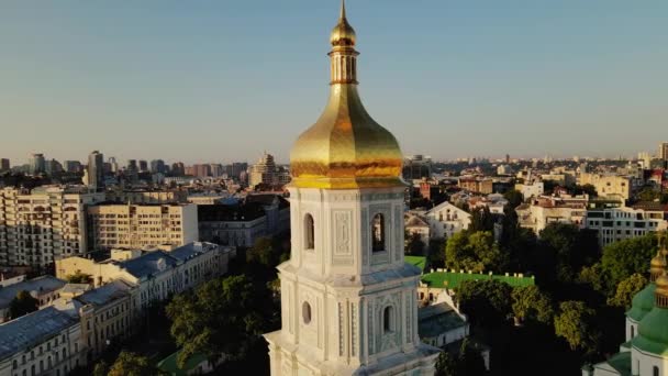 Drone Wraps Bell Tower Saint Sophias Golden Dome Cathedral Kyiv — Stok video