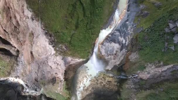 Panimbungan Waterfall — Stock Video