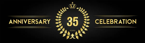 35周年記念ロゴと月桂冠と黒の背景に隔離された王室の王冠 幸せな誕生日 結婚式 お祝いイベント 挨拶カード ポスターのためのプレミアムデザイン — ストックベクタ