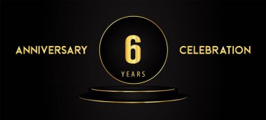 Siyah arka planda siyah ve altın podyum kaidesi olan 6. yıl dönümü kutlaması logosu. Pankart, poster, tebrik kartı, düğün, doğum günü partisi, mezuniyet için özel tasarım..