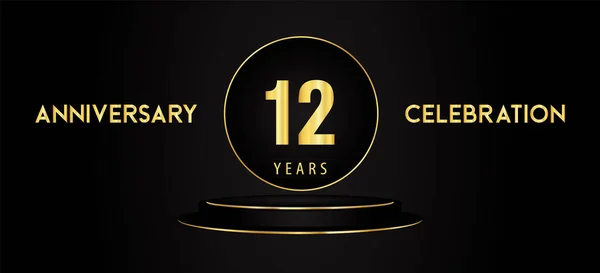 Logotipo Celebración Aniversario Años Con Pedestal Podio Negro Dorado Aislado — Archivo Imágenes Vectoriales