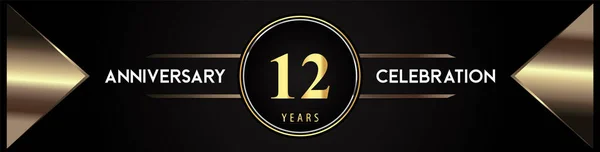 Years Anniversary Celebration Logo Gold Number Metal Triangle Shapes Black — Wektor stockowy