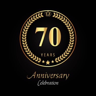 Üzerinde altın defne çelenkleri, altın taç ve siyah arka planda izole edilmiş altın yıldız bulunan 70. yıl dönümü logosu. Mutlu yıllar, düğünler, tebrik kartları, afişler, mezuniyet, tören için özel tasarım..