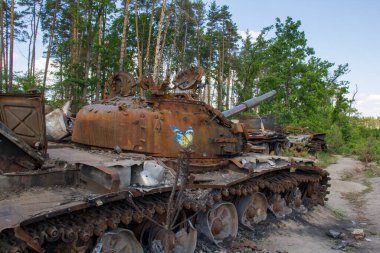 Ukrayna 'da savaş. Kyiv bölgesinde patlayan askeri teçhizat.