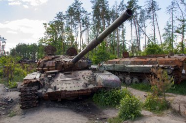 Ukrayna 'da savaş. Kyiv bölgesinde patlayan askeri teçhizat.