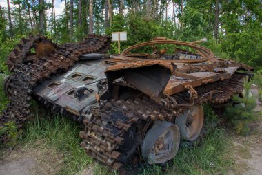 Ukrayna 'da savaş. Kyiv bölgesinde patlayan askeri teçhizat.