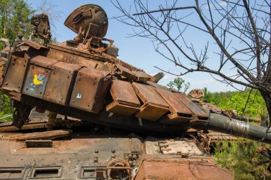 Ukrayna 'da savaş. Kyiv bölgesinde patlayan askeri teçhizat.