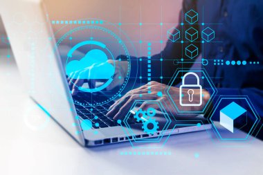 İş adamı için bulut erişimi güvenlidir, iç sistemleri etkili bir şekilde yönetir, Bulut veri iletim sistemi kavramı