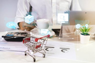 Ticaret çevrimiçi taşımacılık, 24 saat nakliye işi, dünyanın çeşitli yerlerine nakliyat.