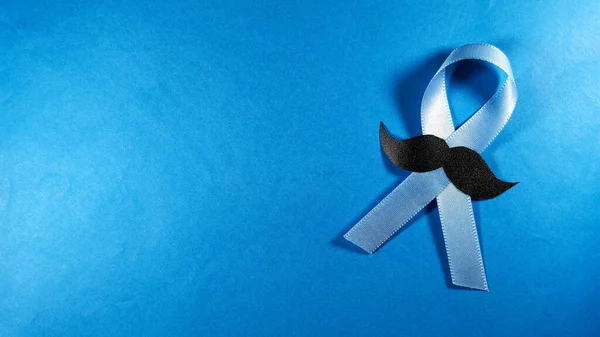 November Prostat Kanser Bilinci Ayı Mavi Kurdeleli Bıyıklı Yaşayan Hastalıklı Stok Resim