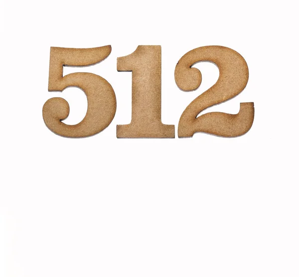 512 Numara Beyaz Arkaplanda Izole Edilmiş Bir Tahta Parçası — Stok fotoğraf