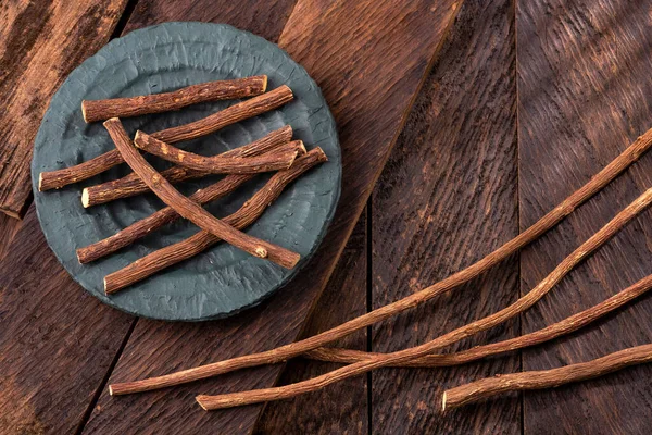 Süßholz Eine Wirksame Heilpflanze Gegen Husten Und Magenbeschwerden — Stockfoto