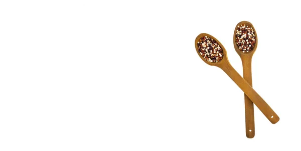 Chenopodium Quinoa Μείγμα Κόκκινης Λευκής Και Καφέ Κινόα Δύο Κουτάλια — Φωτογραφία Αρχείου