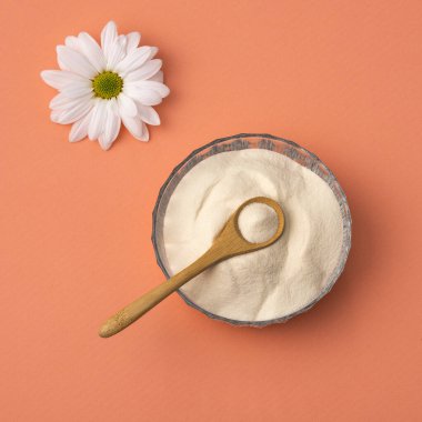 Organik jelatin tozu da hidrolize kolajen olarak adlandırılır.