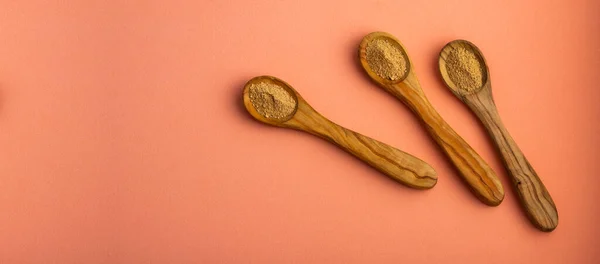 Lepidium Meyenii Maca Powder Three Wooden Spoons — Stock Photo, Image