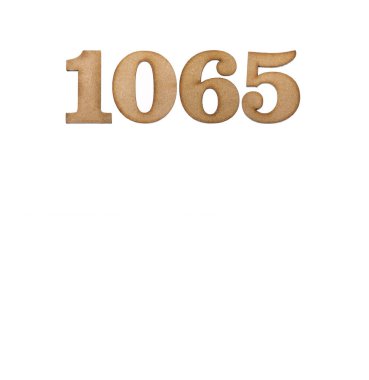 Tahtadan 1065 numara, beyaz arka planda izole edilmiş.