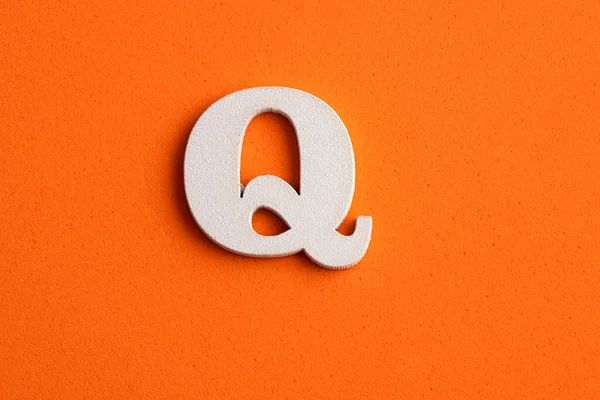 White Wooden Capital Letter Orange Foamy Background — 스톡 사진