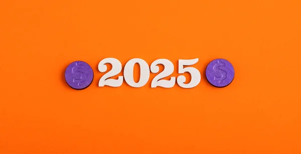 2025 Рік Грошима Концепція Економії Бізнесу Грошей — стокове фото